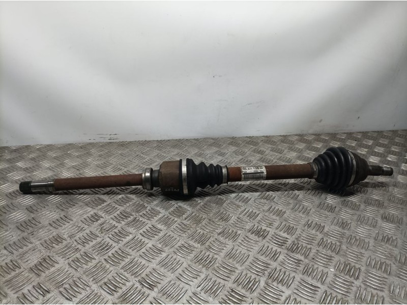 Recambio de transmision delantera derecha para citroën ds3 sport referencia OEM IAM 9682513680  