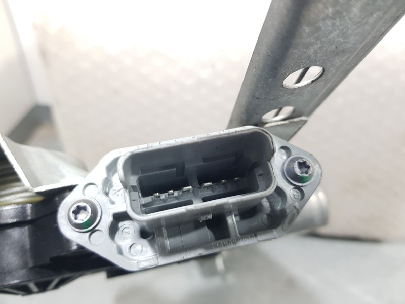 Recambio de elevalunas delantero izquierdo para renault express furgoneta/monovolumen 1.5 blue dci 95 (f6ab) referencia OEM IAM 