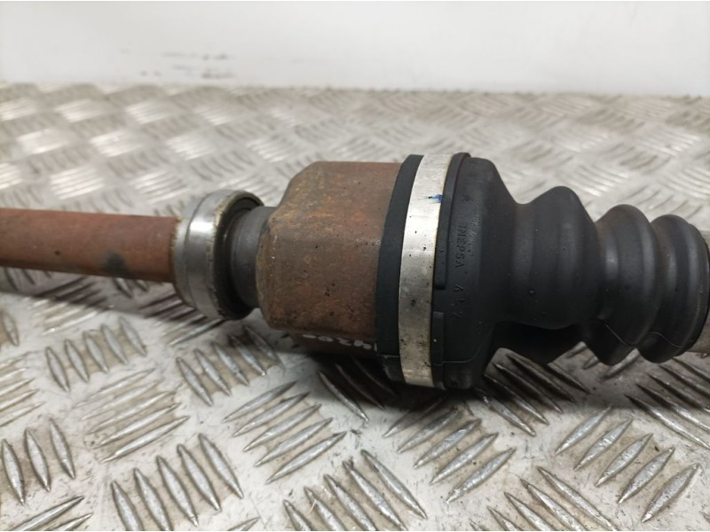 Recambio de transmision delantera derecha para citroën ds3 sport referencia OEM IAM 9682513680  