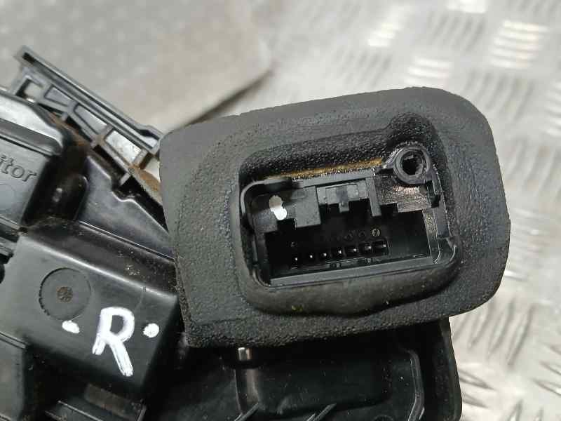 Recambio de cerradura puerta trasera derecha para volkswagen polo (6r1) avance referencia OEM IAM 5K4839016F  ELECTRICA