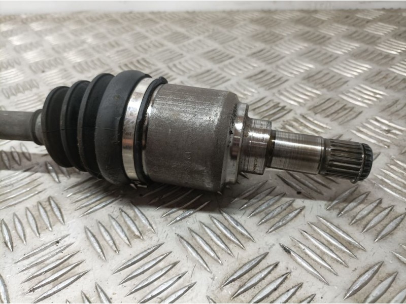 Recambio de transmision delantera izquierda para fiat nuova 500 (150) lounge referencia OEM IAM 52149708  