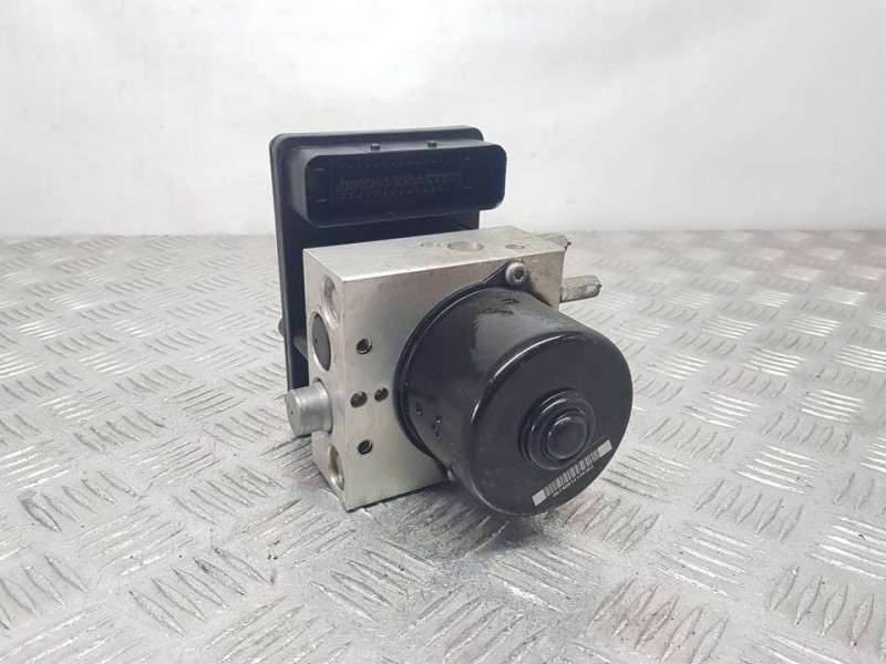 Recambio de abs para ssangyong actyon sports xdi 4wd referencia OEM IAM 4891032000 06210207904 ATE