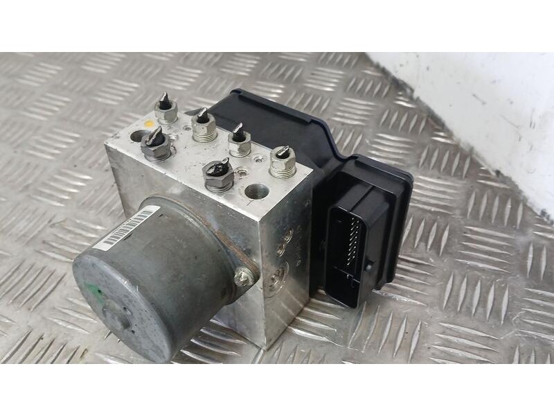 Recambio de abs para ford mondeo ber. (ca2) ghia referencia OEM IAM 7G912C405AA TRW 54084874A 16566001A