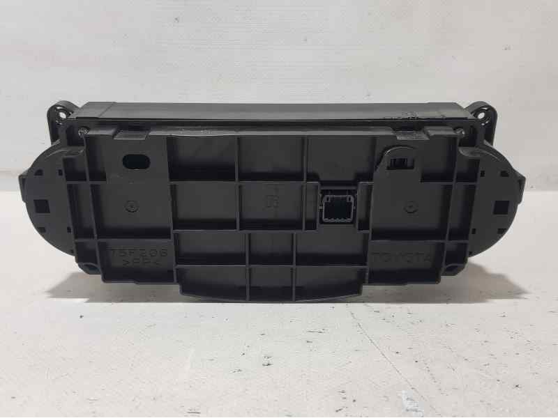 Recambio de mando climatizador para toyota yaris active referencia OEM IAM   