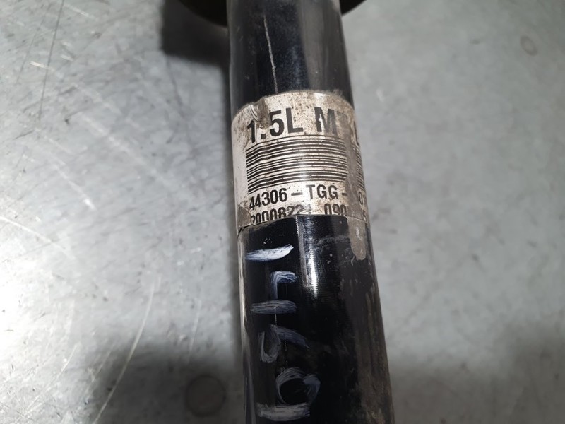 Recambio de transmision delantera izquierda para honda civic lim.5 (fk) 1.5 sport plus referencia OEM IAM 44306TGGA010  