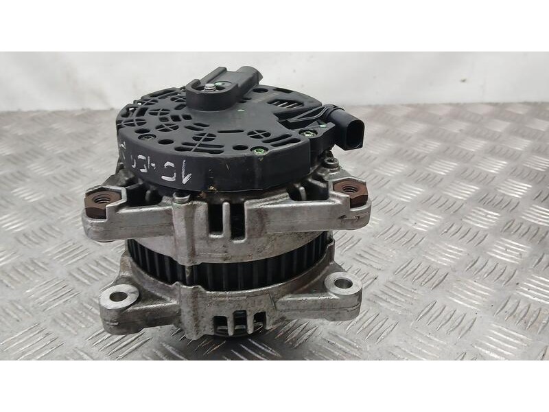Recambio de alternador para ford mondeo ber. (ca2) ghia referencia OEM IAM 6G9N10300ADB  0121615021