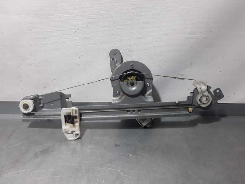 Recambio de elevalunas trasero derecho para renault scenic ii dynamique referencia OEM IAM 8200130628 2 PINES ELECTRICO