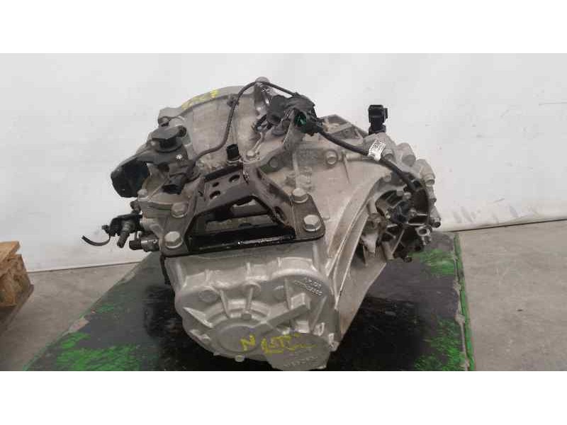 Recambio de caja cambios para kia cee´d concept referencia OEM IAM WAJ6H 275232 5 VELOCIDADES