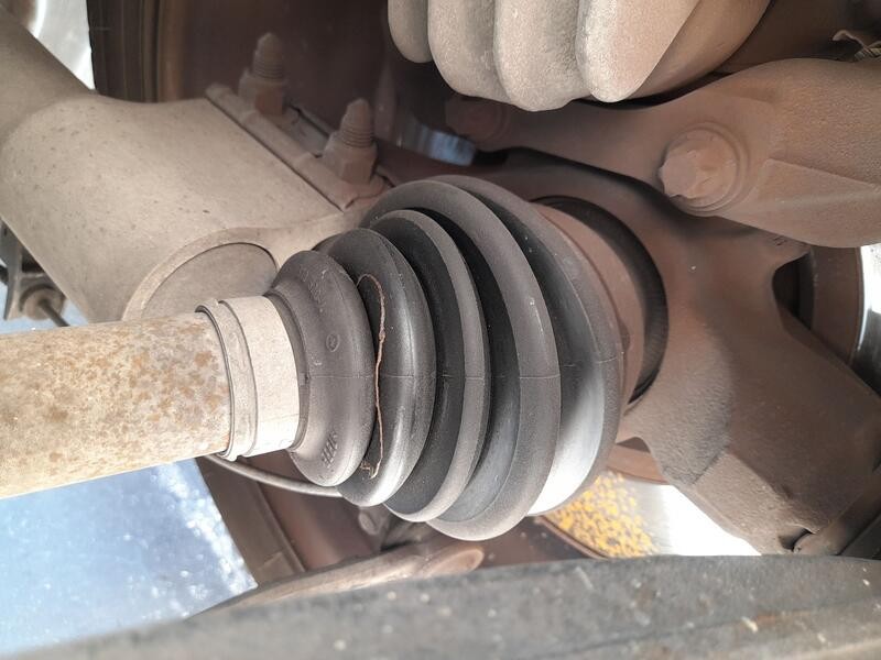 Recambio de transmision delantera izquierda para peugeot 308 i (4a_, 4c_) 1.6 hdi referencia OEM IAM 3272PZ  