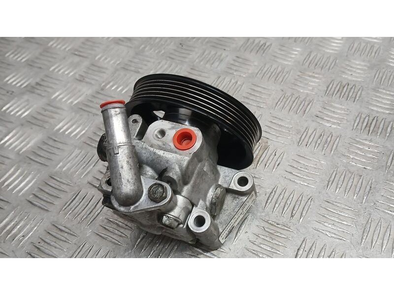 Recambio de bomba direccion para ford mondeo ber. (ca2) ghia referencia OEM IAM 6G913A696CD  B4911041925