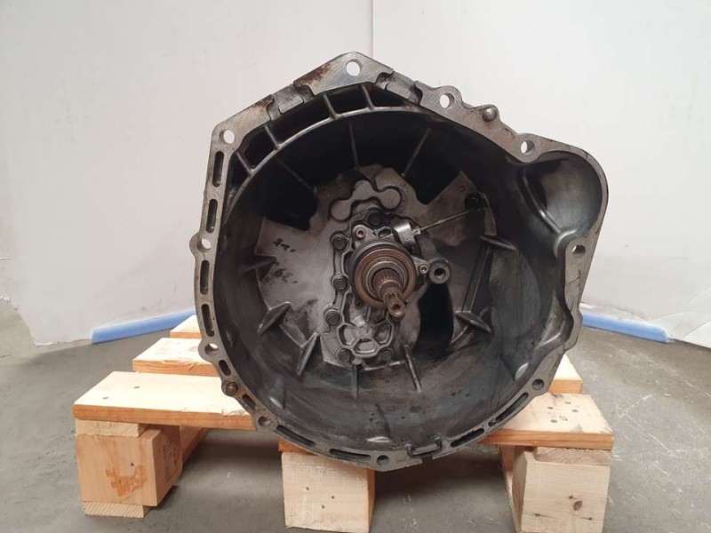 Recambio de caja cambios para ssangyong actyon sports xdi 4wd referencia OEM IAM 3102009016  5VELOCIDADES