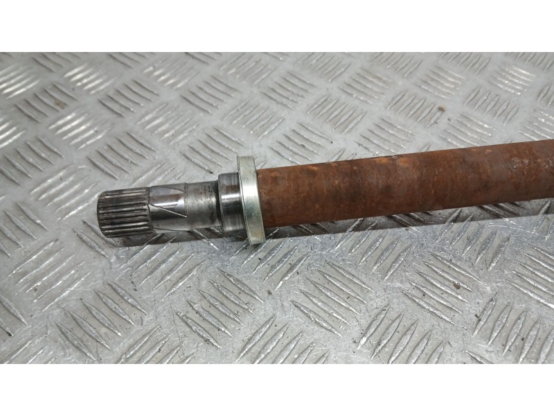 Recambio de transmision delantera derecha para renault express furgoneta/monovolumen 1.5 blue dci 95 (f6ab) referencia OEM IAM 3