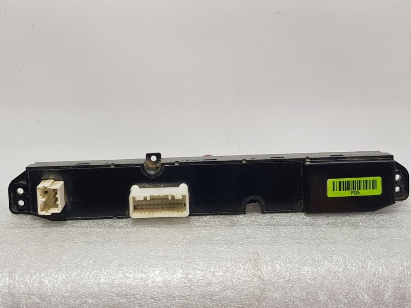 Recambio de warning para kia pro_cee´d drive referencia OEM IAM 937001H005025 202009257 