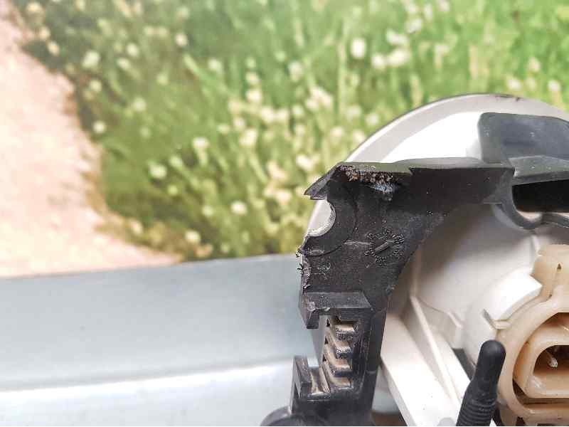 Recambio de faro antiniebla derecho para peugeot 206+ básico referencia OEM IAM   1 PATA ROTA