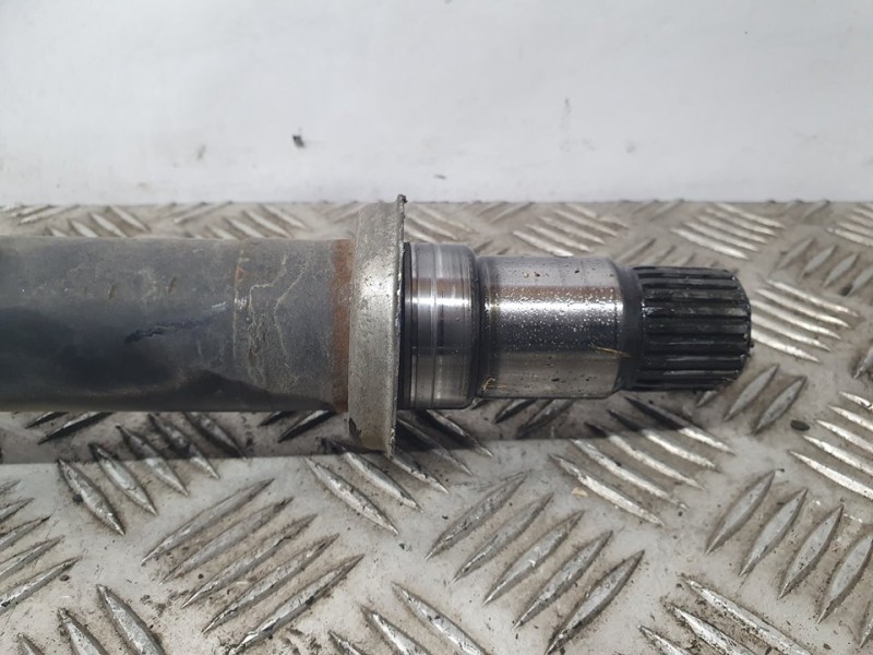 Recambio de transmision delantera derecha para toyota avensis berlina (t25) 2.0 sol sedán (4-ptas.) referencia OEM IAM SIN REF  