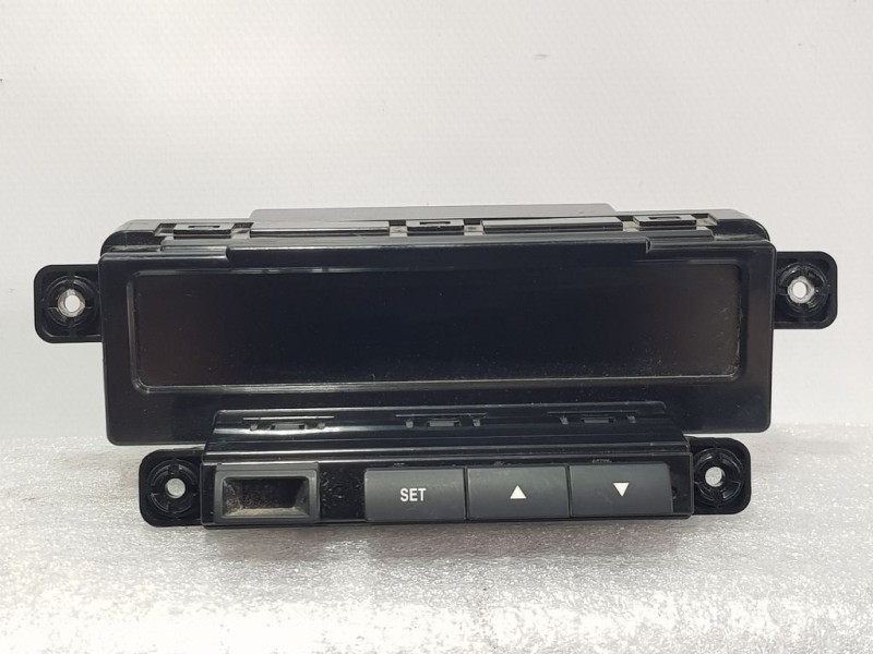 Recambio de pantalla multifuncion para kia pro_cee´d drive referencia OEM IAM 957101H700  