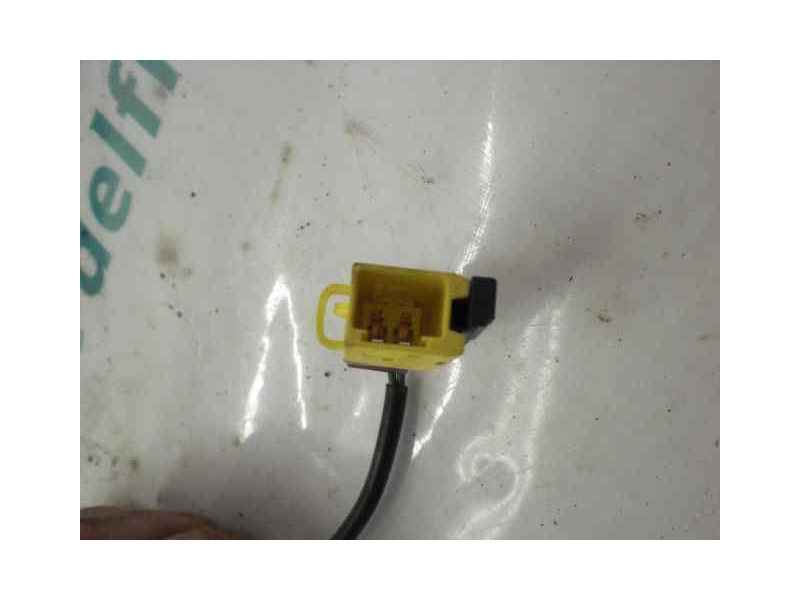 Recambio de pretensor airbag derecho para opel vectra c berlina 2.2 16v dti cat (y 22 dtr / l50) referencia OEM IAM   TRASERO