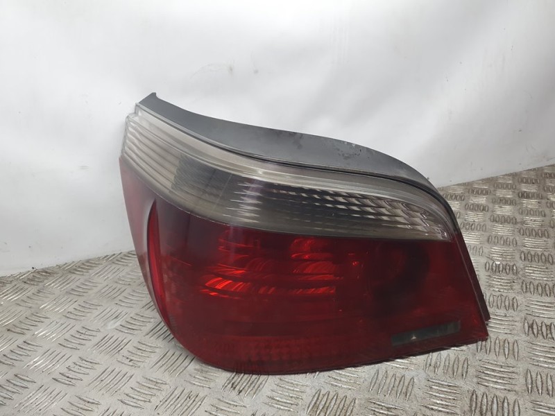 Recambio de piloto trasero izquierdo para bmw serie 5 berlina (e60) 530d referencia OEM IAM 6923305 158237 