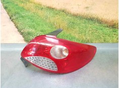 Recambio de piloto trasero derecho para peugeot 206+ básico referencia OEM IAM 9685618180 20110327RH 