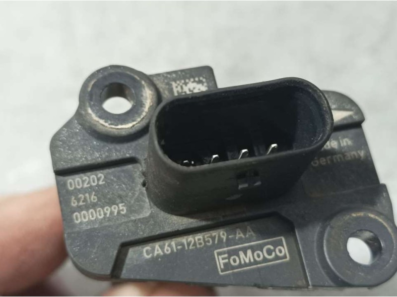 Recambio de caudalimetro para ford fiesta (ccn) titanium referencia OEM IAM CA6112B579AA  