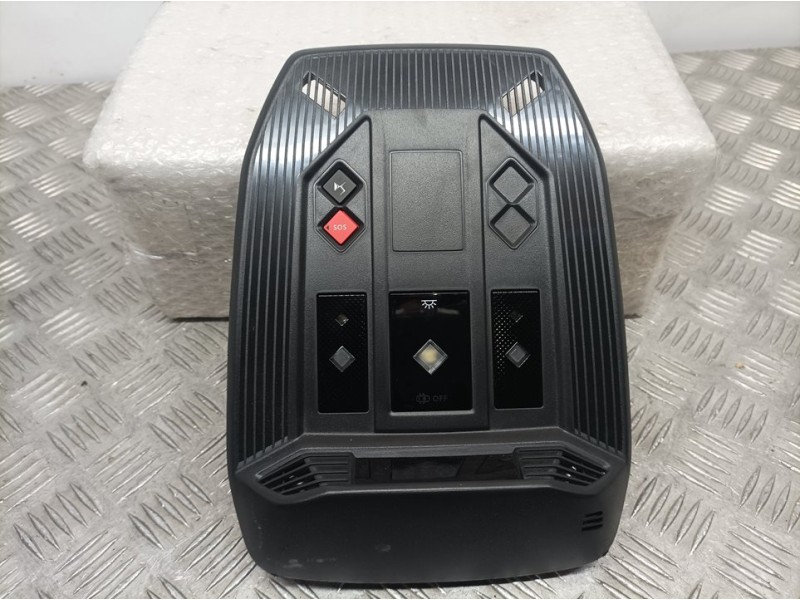 Recambio de luz interior para ds 4 ii 1.2 12v puretech referencia OEM IAM 99818744780  