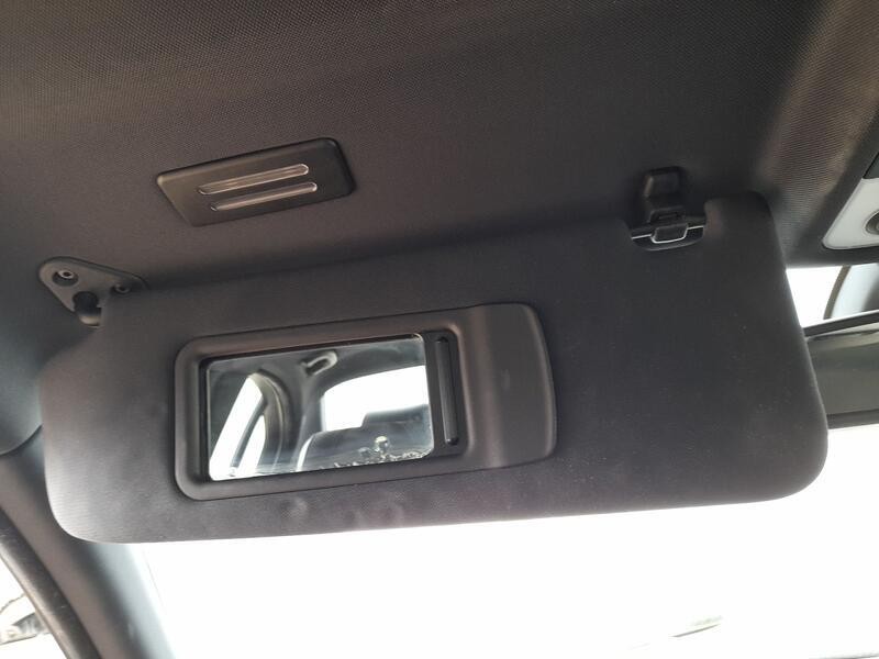 Recambio de parasol izquierdo para bmw 3 (e90) 325 i referencia OEM IAM 51167837751  