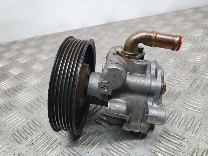 Recambio de bomba direccion para volkswagen golf iv berlina (1j1) highline referencia OEM IAM 1J0422154B  