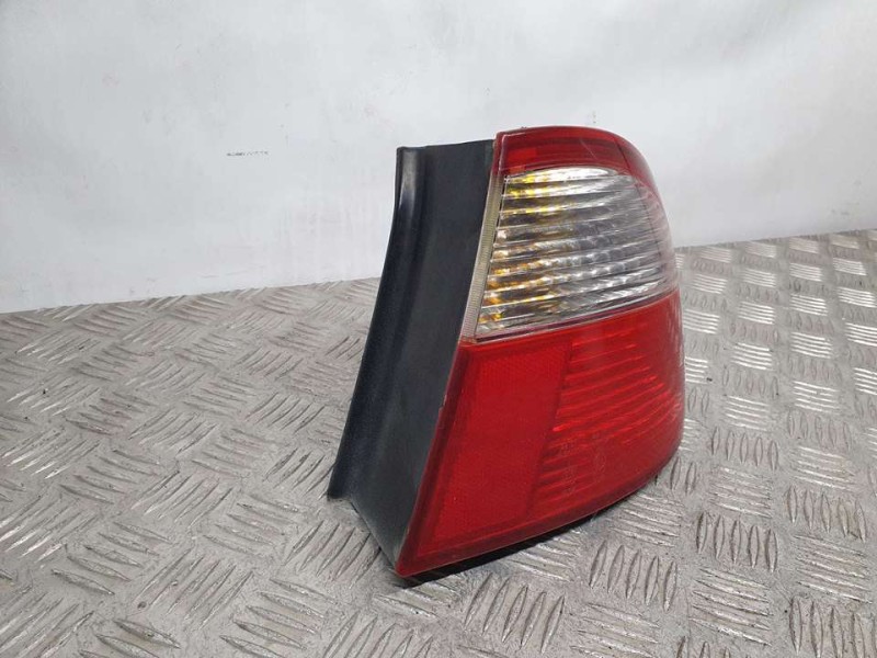 Recambio de piloto trasero derecho para daewoo lanos se referencia OEM IAM SIN REF  EXTERIOR