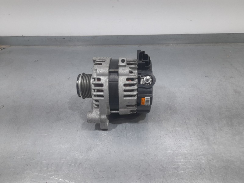Recambio de alternador para kia stonic (yb) 1.0 t-gdi referencia OEM IAM 3730004950  8400383