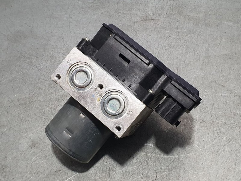 Recambio de abs para volkswagen passat lim. (362) edition bluemotion referencia OEM IAM 3AA614109M 54085806B TRW