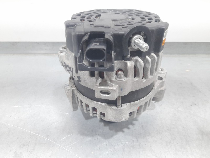 Recambio de alternador para kia stonic (yb) 1.0 t-gdi referencia OEM IAM 3730004950  8400383