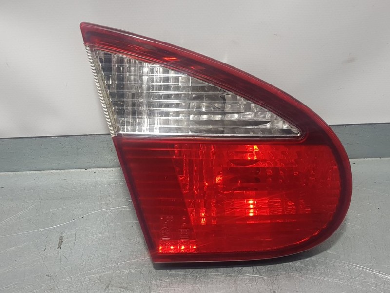 Recambio de piloto trasero izquierdo para daewoo lanos se referencia OEM IAM   INTERIOR