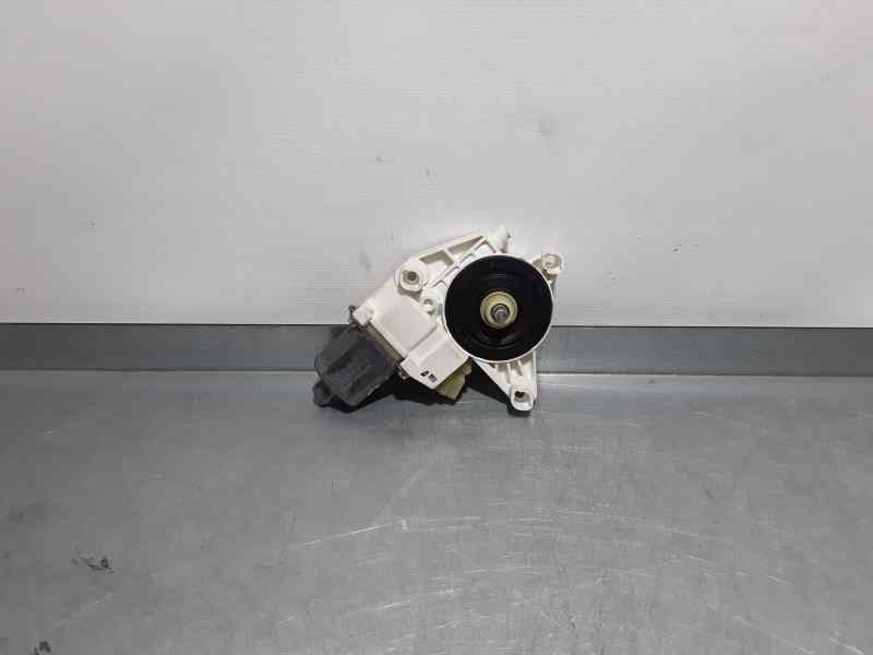 Recambio de motor elevalunas trasero derecho para mercedes-benz clase c (w204) berlina c 220 cdi (204.008) referencia OEM IAM   