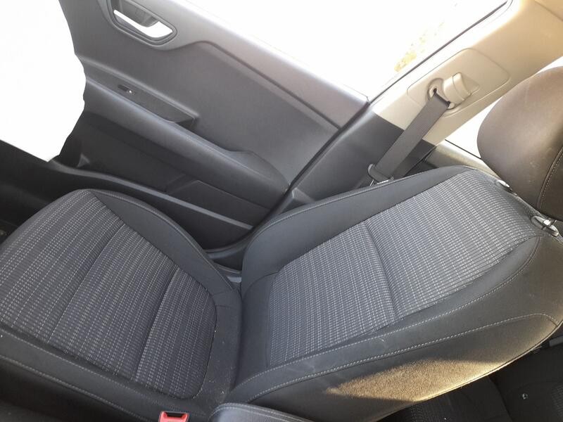 Recambio de asiento delantero derecho para kia stonic (yb) 1.0 t-gdi referencia OEM IAM   