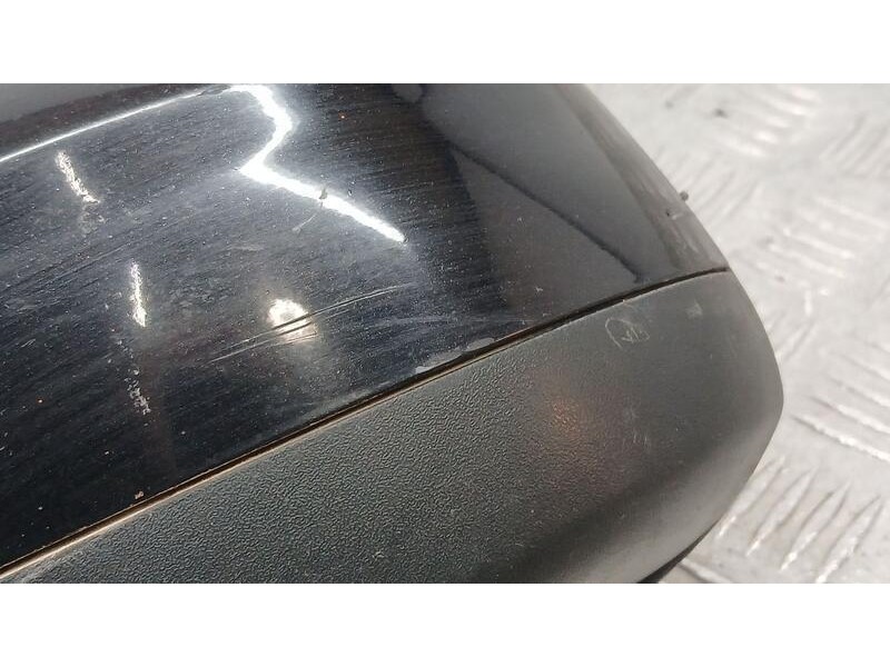 Recambio de retrovisor izquierdo para ford mondeo ber. (ca2) ghia referencia OEM IAM 1581950 ELECTRICO Y TOCADO 1 2CABLES 