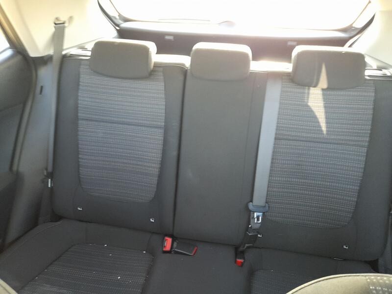Recambio de asientos traseros para kia stonic (yb) 1.0 t-gdi referencia OEM IAM   