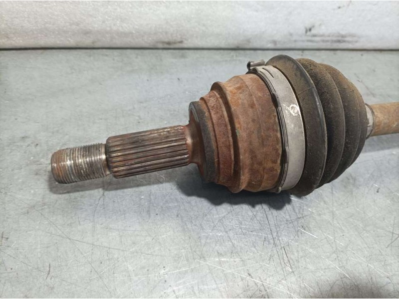 Recambio de transmision delantera izquierda para ford fiesta (ccn) titanium referencia OEM IAM 8V513B437CD  