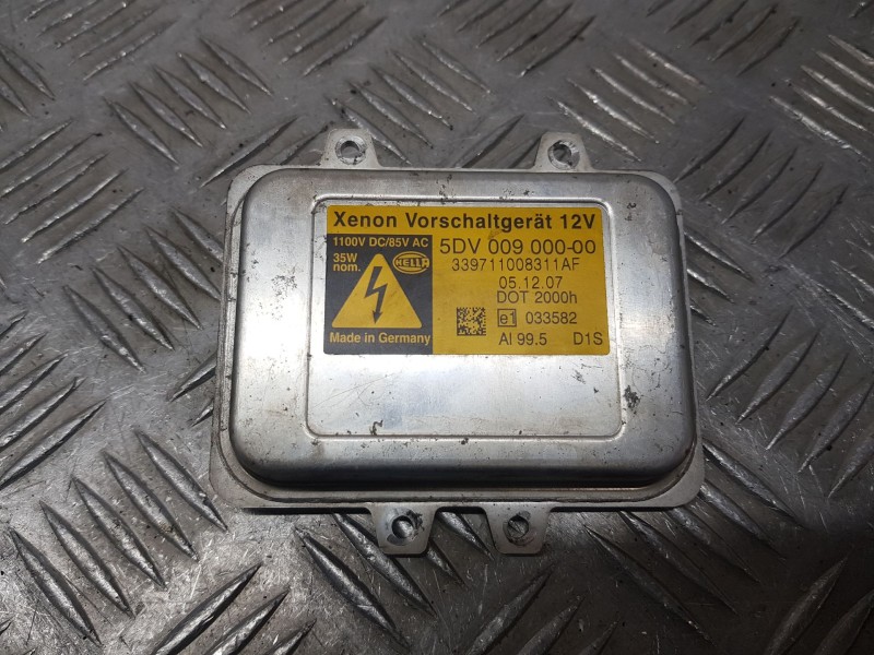 Recambio de centralita faros xenon para chrysler grand voyager v (rt) 2.8 crd referencia OEM IAM 339711008311AF DERECHA 