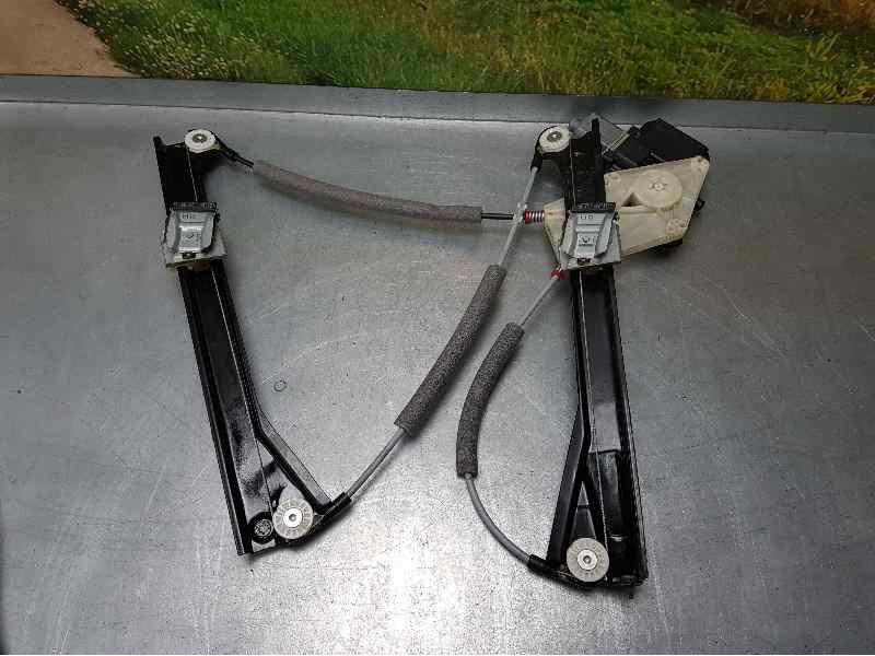 Recambio de elevalunas delantero derecho para volkswagen polo (6c1) advance bluemotion referencia OEM IAM  5 PINS ELECTRICO