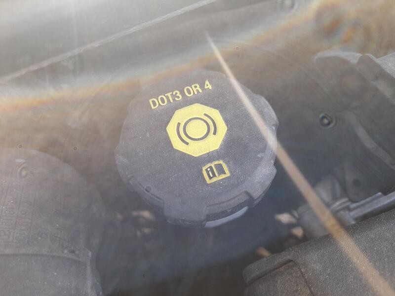 Recambio de bomba freno para kia stonic (yb) 1.0 t-gdi referencia OEM IAM 58510H8210  