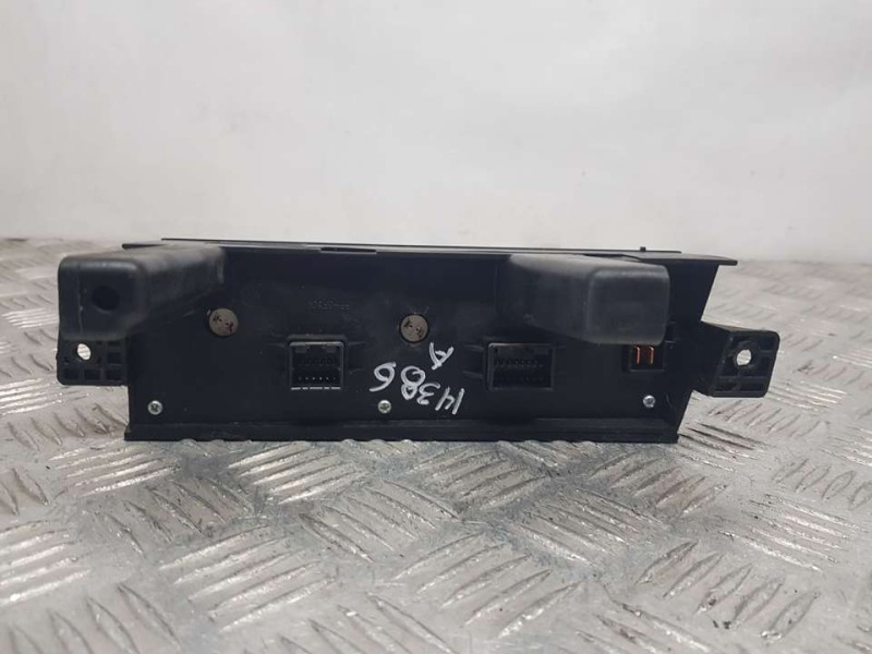 Recambio de mando calefaccion / aire acondicionado para ssangyong actyon sports xdi 4wd referencia OEM IAM 687003100X 070116074 