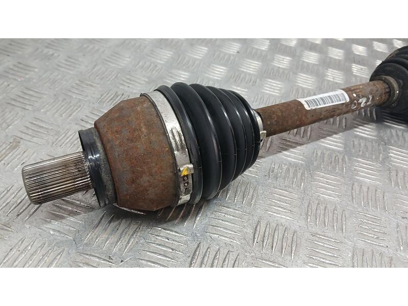 Recambio de transmision delantera izquierda para ford mondeo ber. (ca2) ghia referencia OEM IAM 6G913B437BD  