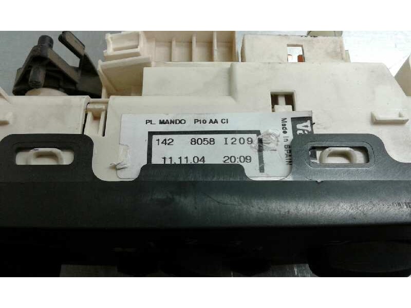 Recambio de mando calefaccion / aire acondicionado para opel combo (corsa c) tour cosmo referencia OEM IAM P10AACI 1000001220956