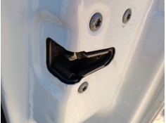 CERRADURA PUERTA DELANTERA DERECHA A4477200235 