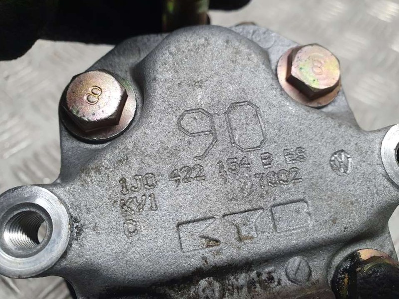 Recambio de bomba direccion para volkswagen golf iv berlina (1j1) highline referencia OEM IAM 1J0422154B  