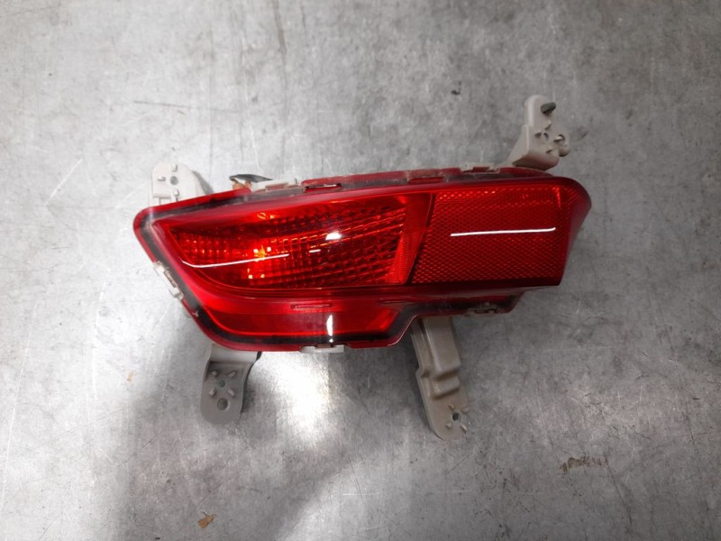 Recambio de piloto trasero derecho paragolpes para hyundai i30 (pd) select referencia OEM IAM 92406G3100  