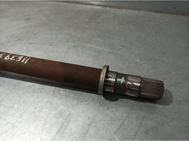 Recambio de transmision delantera derecha para renault scenic ii dynamique referencia OEM IAM 8200790517  