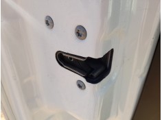 CERRADURA PUERTA DELANTERA IZQUIERDA A4477200035 