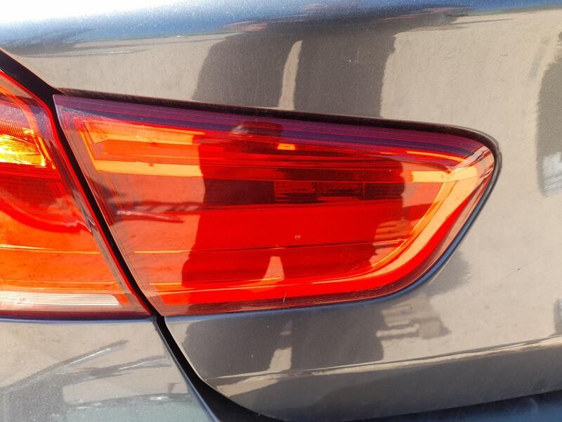 Recambio de piloto trasero izquierdo interior para bmw 1 (f20) 118 d referencia OEM IAM 63217359019  