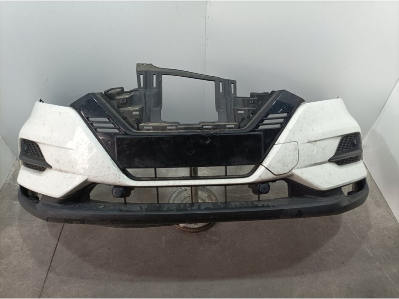 Recambio de paragolpes delantero para nissan qashqai (j11) acenta referencia OEM IAM F2022HV0MH  